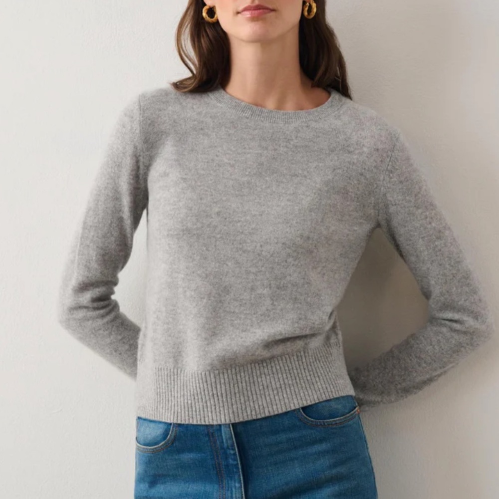 White and Warren Cashmere Grey Sweater Crew Neck Lightweight